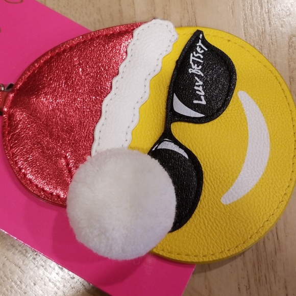 Betsey Johnson Jumbo Luggage Tag - Picture 4 of 6